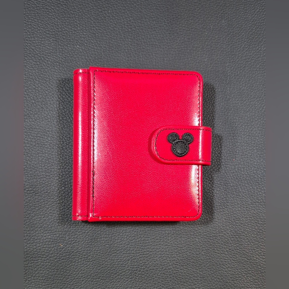 Disney Creative Memories 4" L X 3.5" W 8 Double-Sided Page Photo Album 16 Photos